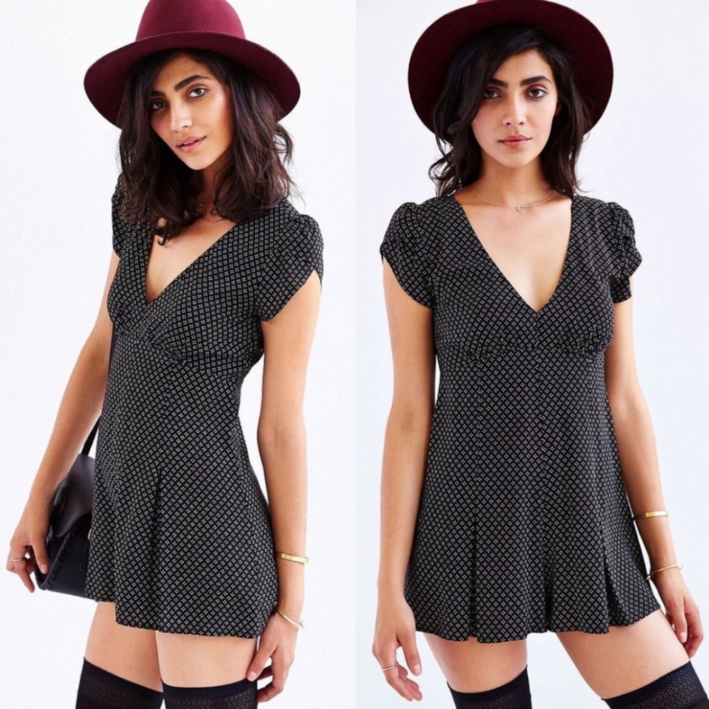 Urban Outfitters - Kimchi Blue Pleat Front Romper